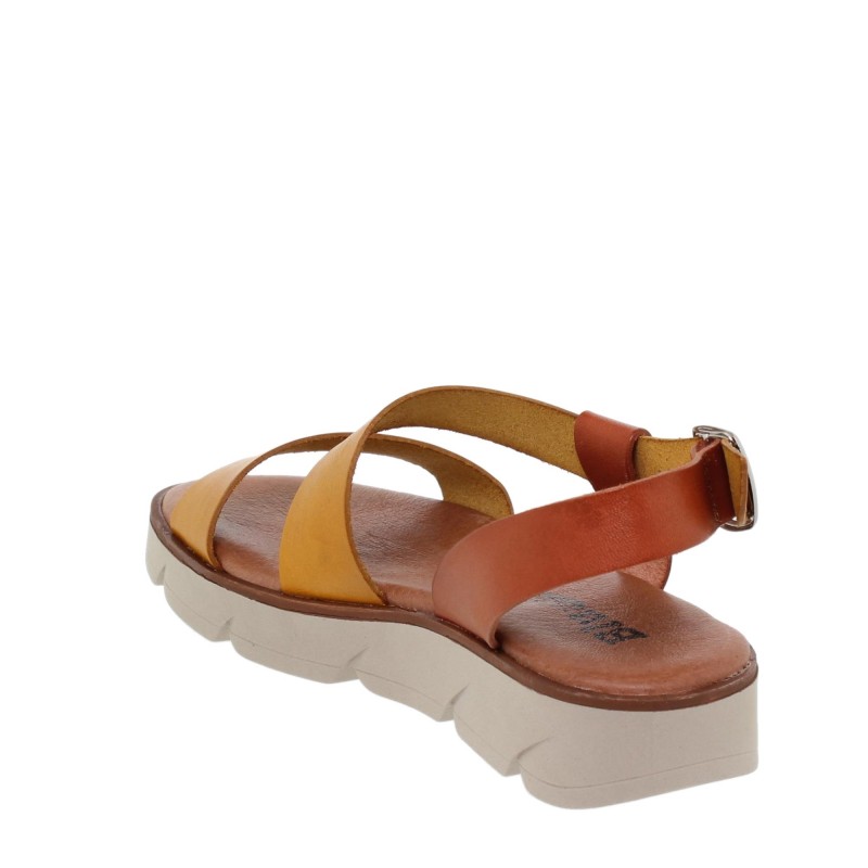 2570166BLU – Sandalia Plana Mujer Amarillo